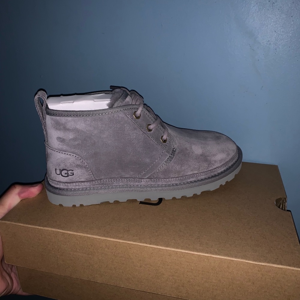 Gray Nuemel UGG boots 5M & 7W NEVER WORN.